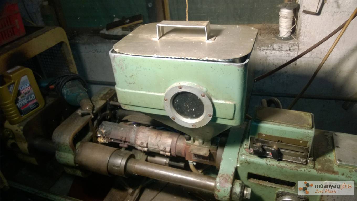 gyari_olasz_muanyag_froccsontogep_elado_gep_alkatresz_2892.jpg