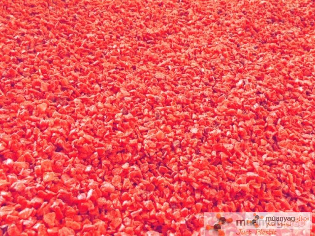 hdpe_alapanyag_froccsonteshez_piros_vagy_natur_szinben_alapanyag_8101.jpg