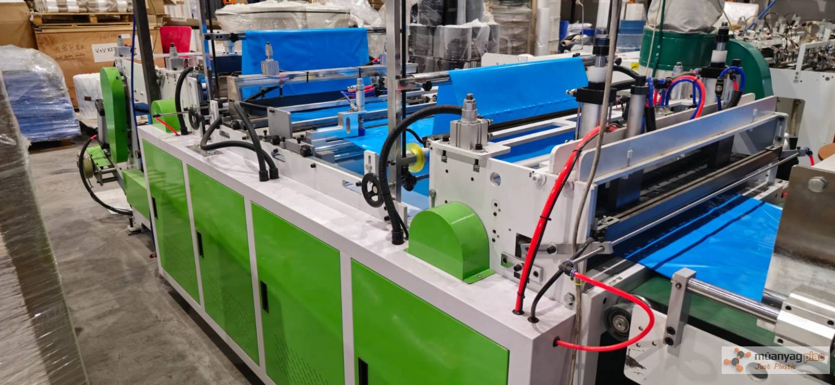 Konfekcionáló gép - ZHEJIANG LIFENG