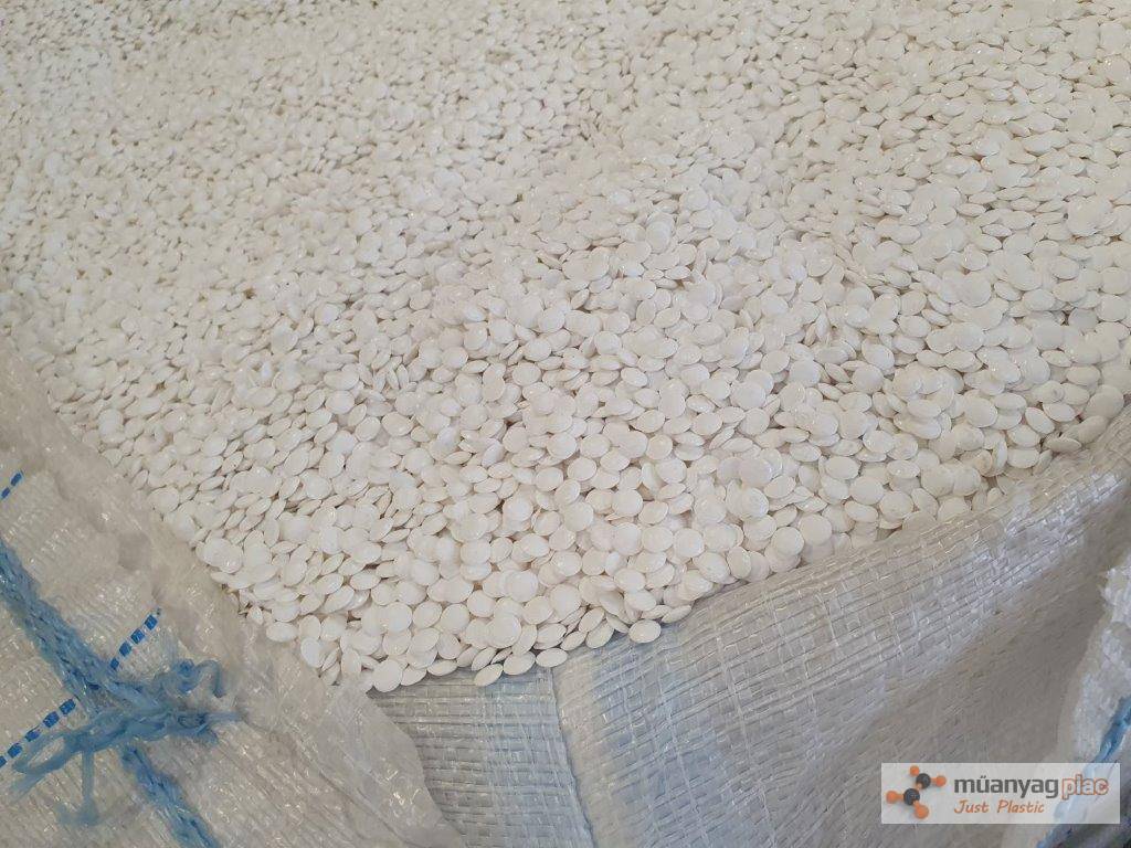 ldpe_white_regranulate_alapanyag_6922.jpg