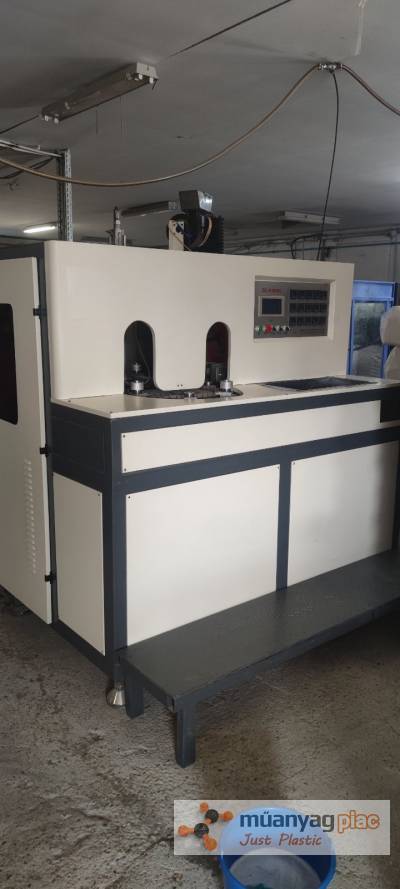 PET flakonfúvógép eladó 1200db/óra