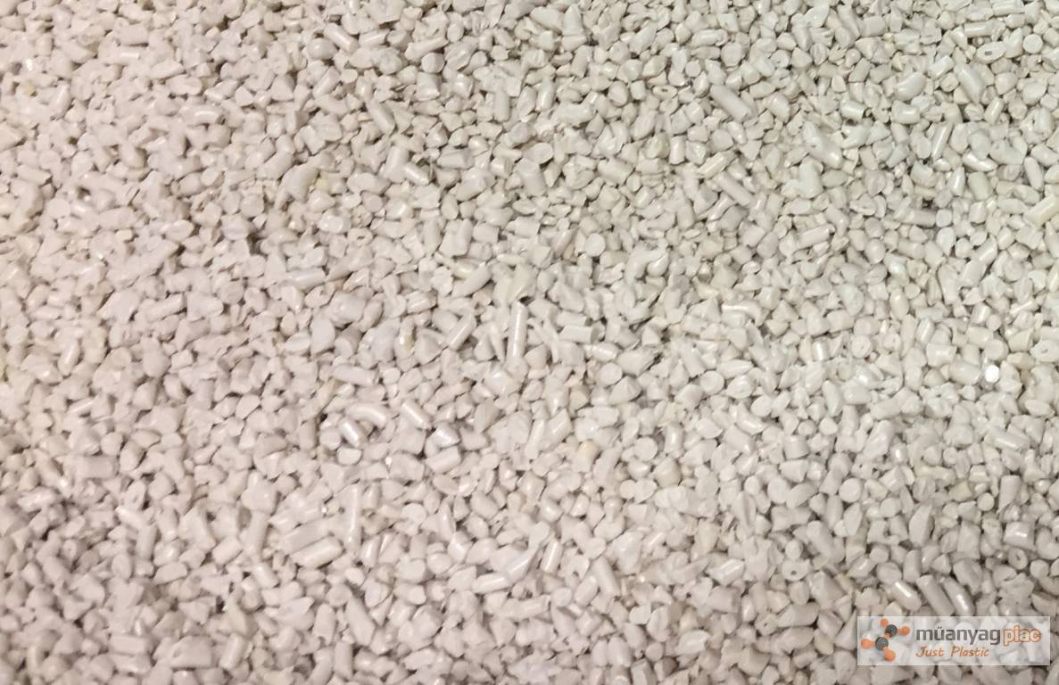 ppsu_ex_radel_r_5100_nt15_natural_regrind_alapanyag_2411.jpg
