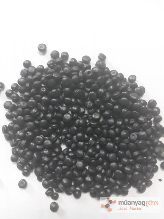 ps_black_granules_alapanyag_4541.jpg