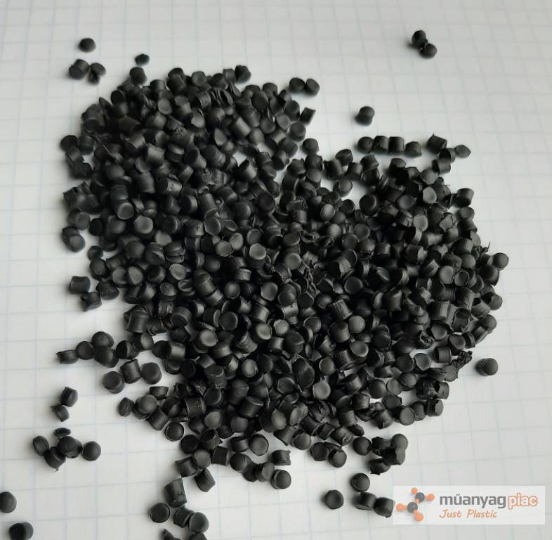 tpe_regranulate_hardness_50_60_70_80_alapanyag_4591.jpg