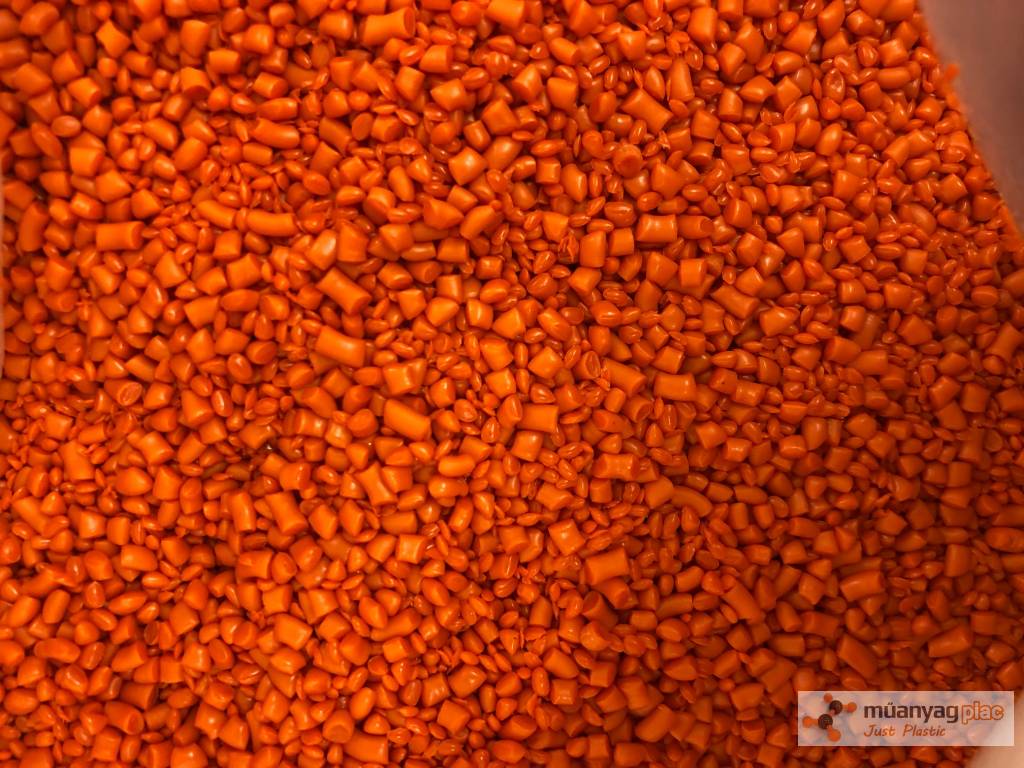 tpu___re_granulate_alapanyag_4451.jpg